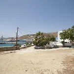 게스트하우스 Asimina 투를로스
